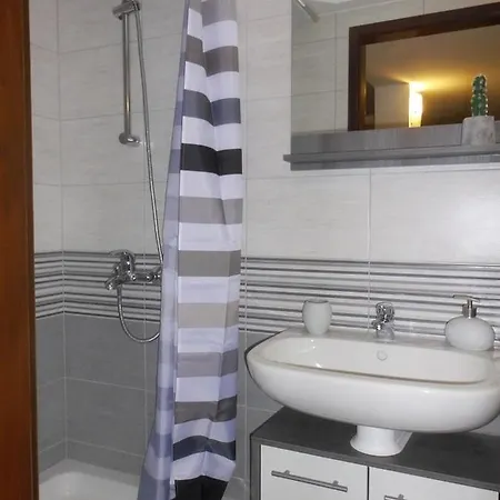 With A Parking Space Srebreno, Dubrovnik - 9028 Mlini