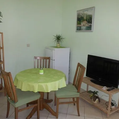 With A Parking Space Srebreno, Dubrovnik - 9028 Appartement